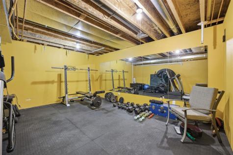407 Wildflower Drive Fairfax IA 52228