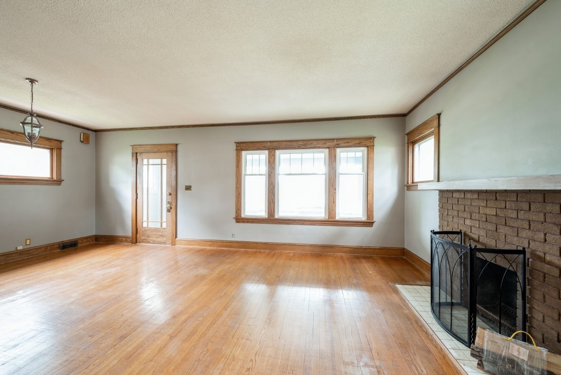 2039 Bever Avenue SE Cedar Rapids IA 52403