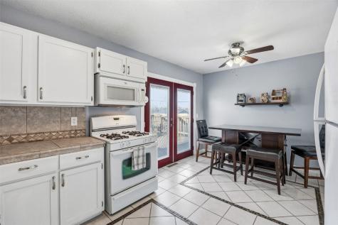 990 S 5th Street Marion IA 52302
