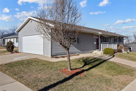 990 S 5th Street Marion IA 52302