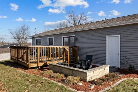 990 S 5th Street Marion IA 52302