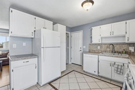 990 S 5th Street Marion IA 52302
