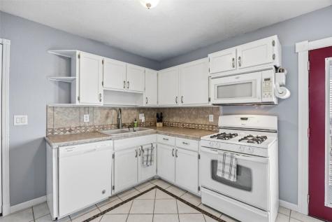 990 S 5th Street Marion IA 52302