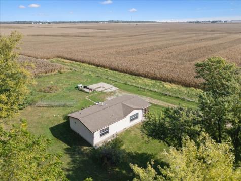1401 W Mount Vernon Road Mt Vernon IA 52314