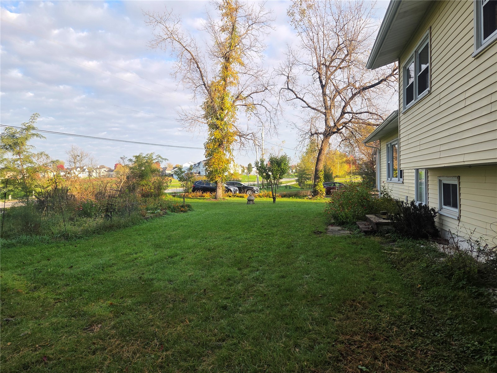 4717 Lucore Road Marion IA 52302