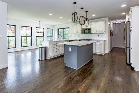 6949 Bowman Lane Cedar Rapids IA 52402