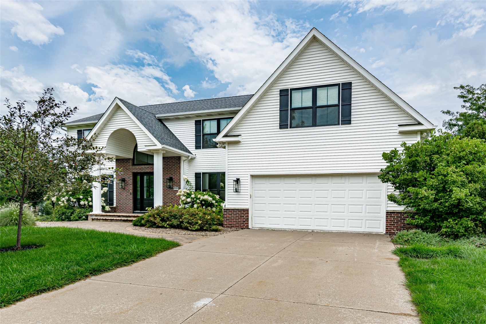 6949 Bowman Lane Cedar Rapids IA 52402