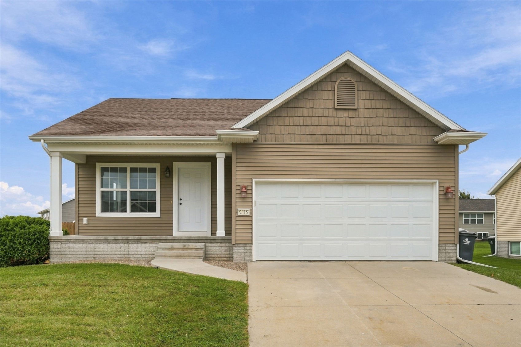 9515 Grand Oaks Drive NE Cedar Rapids IA 52402