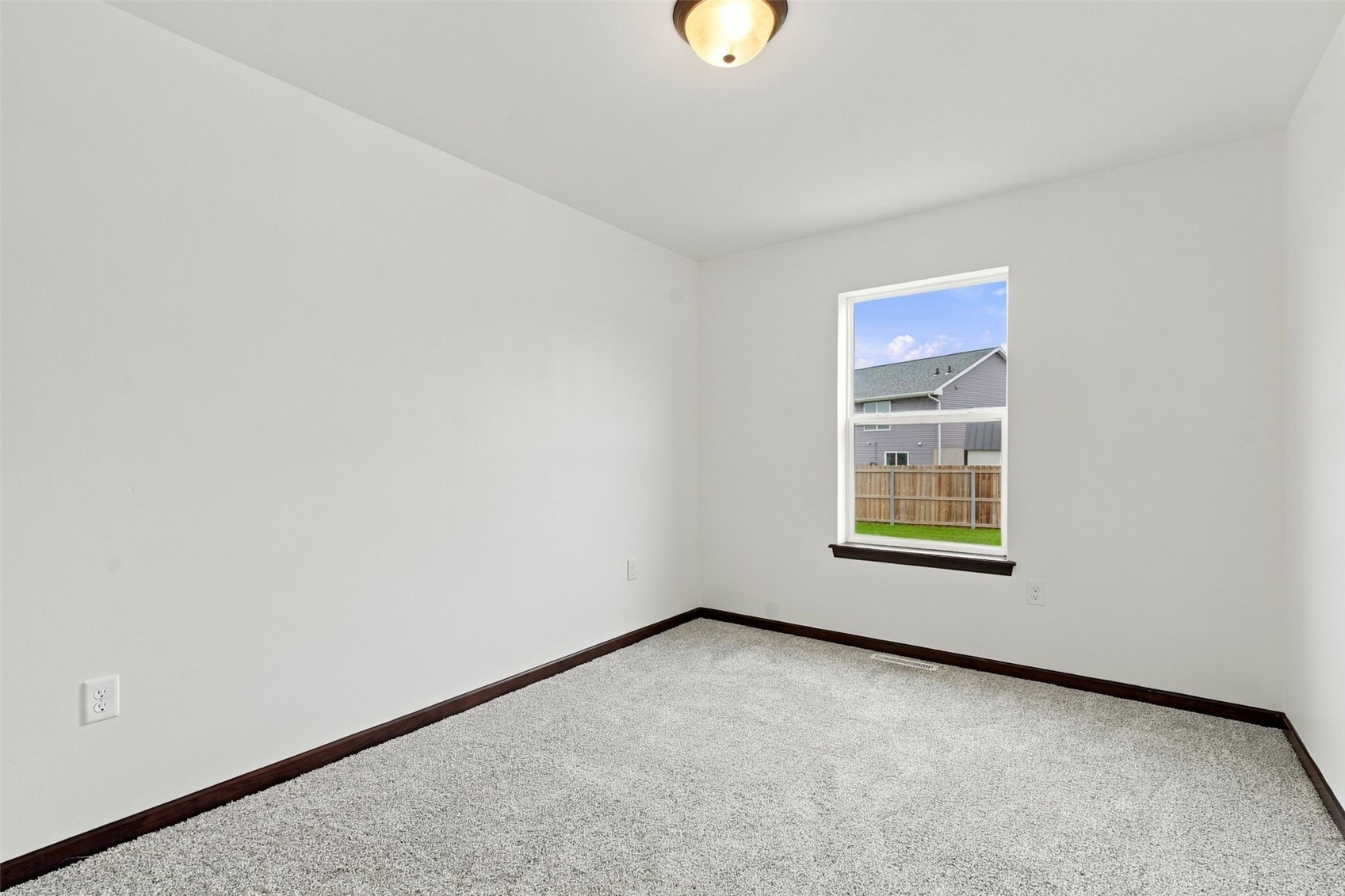 9515 Grand Oaks Drive NE Cedar Rapids IA 52402