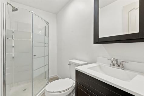 9515 Grand Oaks Drive NE Cedar Rapids IA 52402