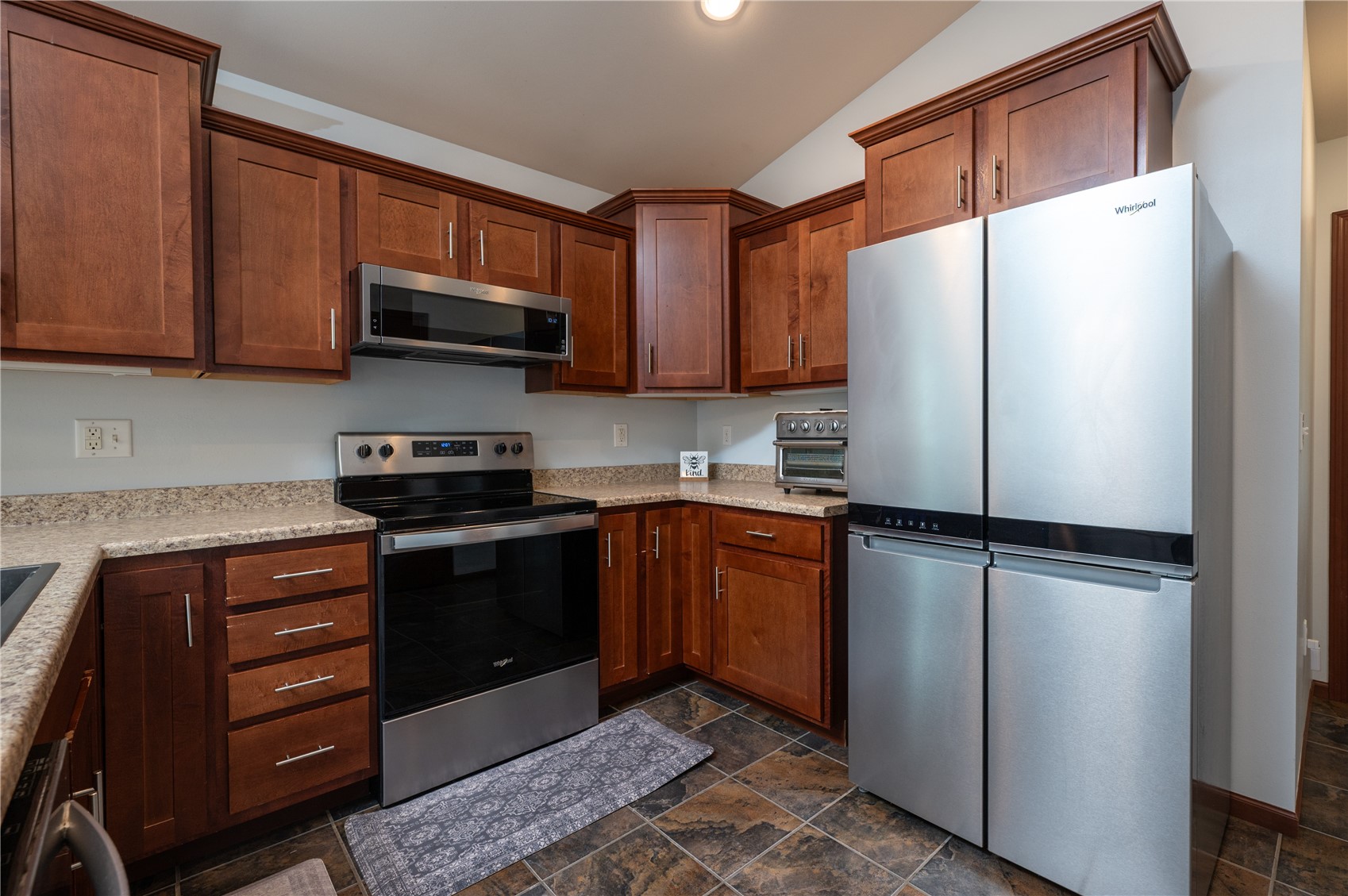 1308 Deer Run NE Cedar Rapids IA 52402