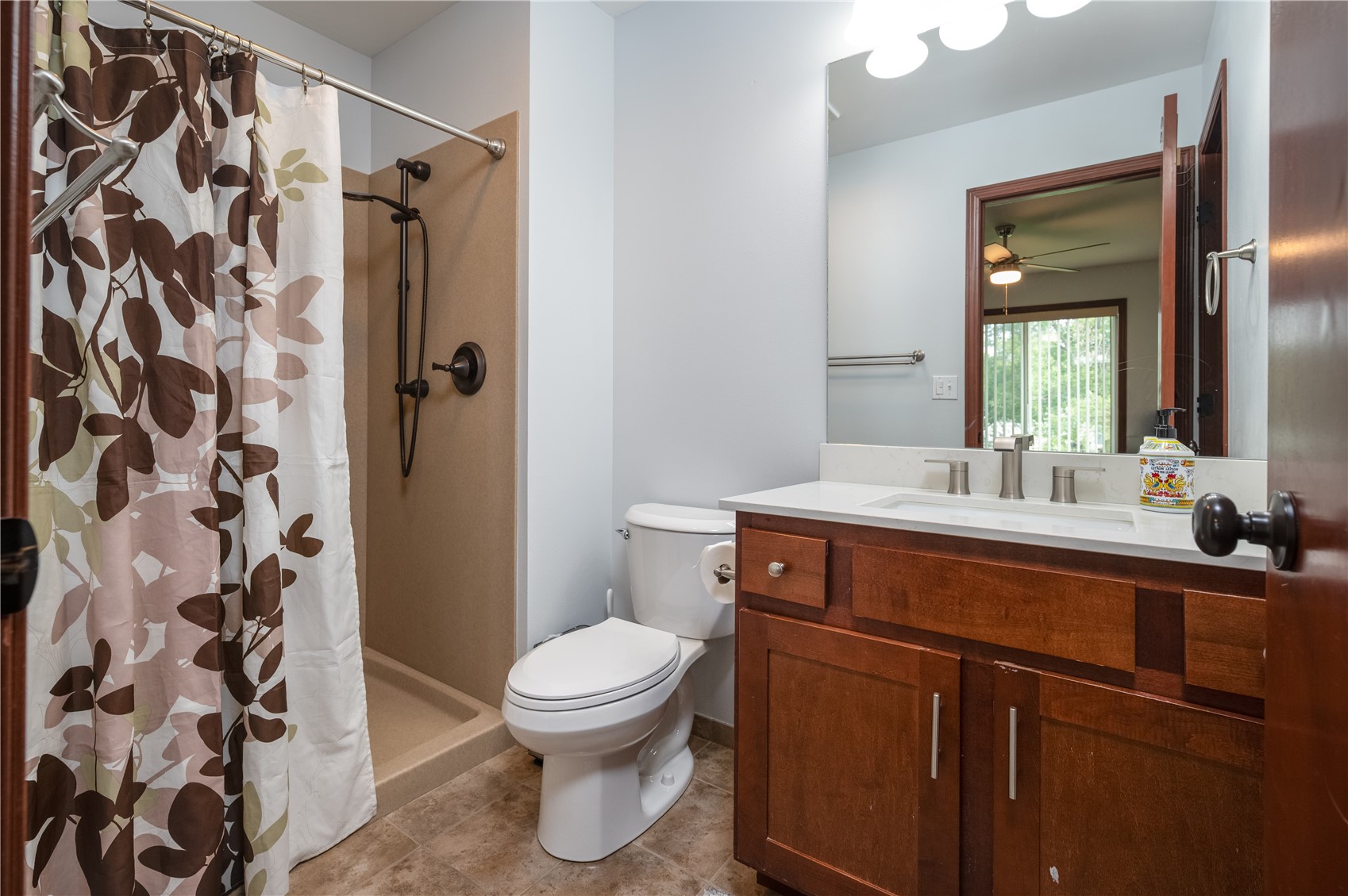 1308 Deer Run NE Cedar Rapids IA 52402