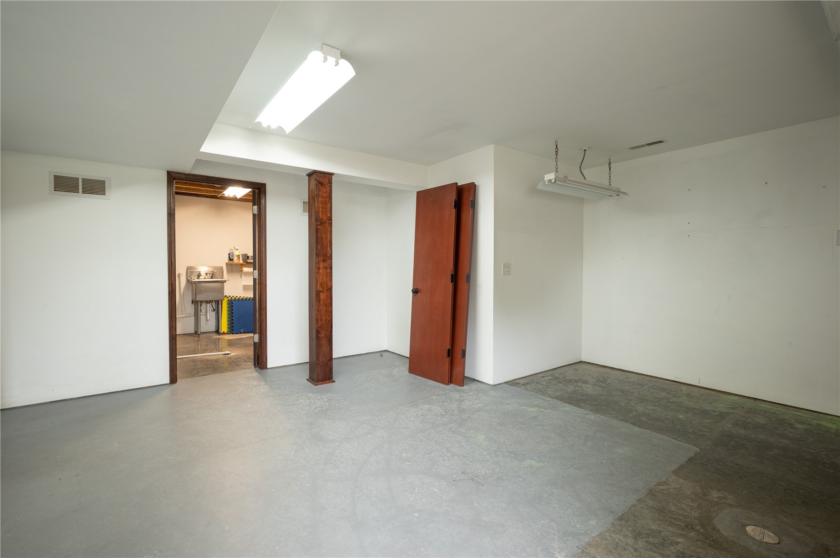 1308 Deer Run NE Cedar Rapids IA 52402