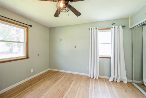 655 W 9th Avenue Marion IA 52302