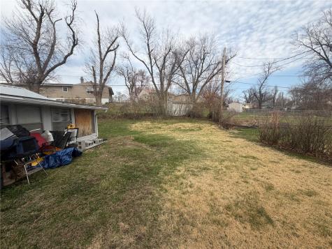 1140 Crestview Drive SE Cedar Rapids IA 52403