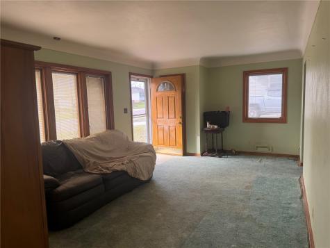 1140 Crestview Drive SE Cedar Rapids IA 52403