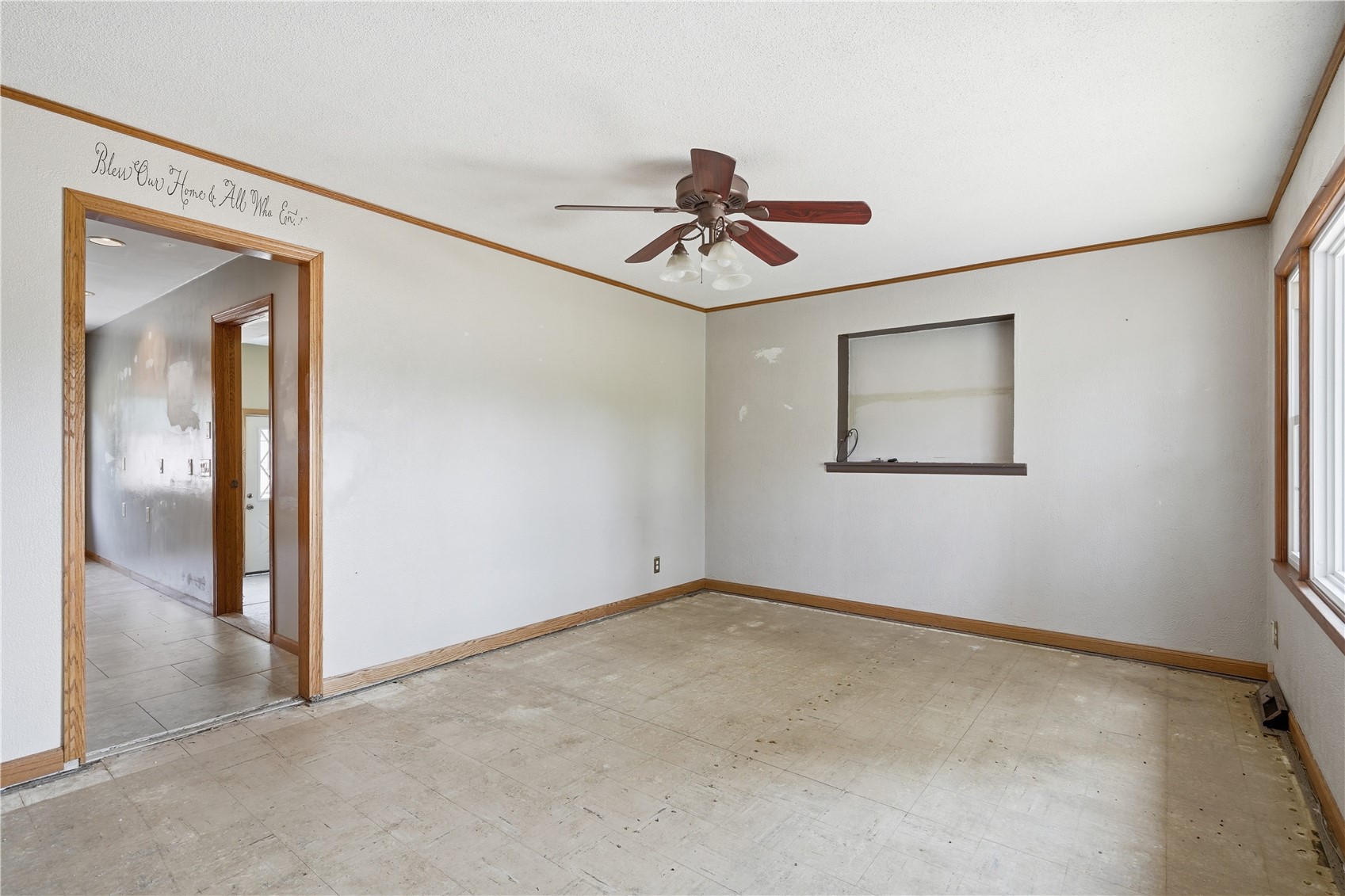 3105 Schaeffer Drive SW Cedar Rapids IA 52404