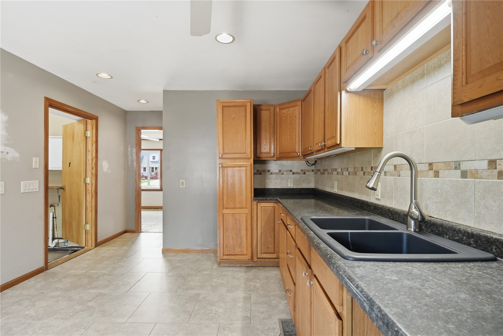 3105 Schaeffer Drive SW Cedar Rapids IA 52404