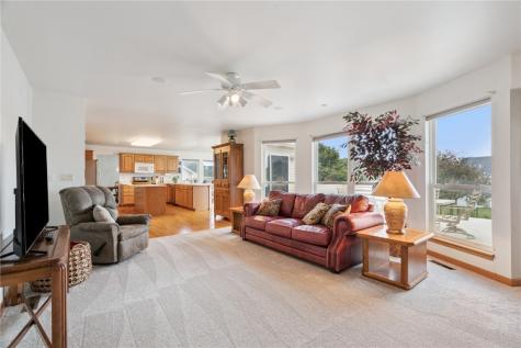 415 Westridge Drive Cedar Rapids IA 52404