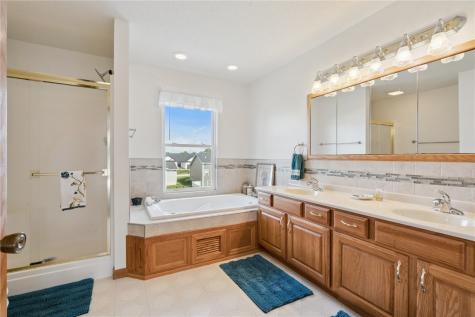 415 Westridge Drive Cedar Rapids IA 52404