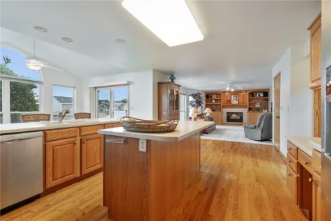 415 Westridge Drive Cedar Rapids IA 52404