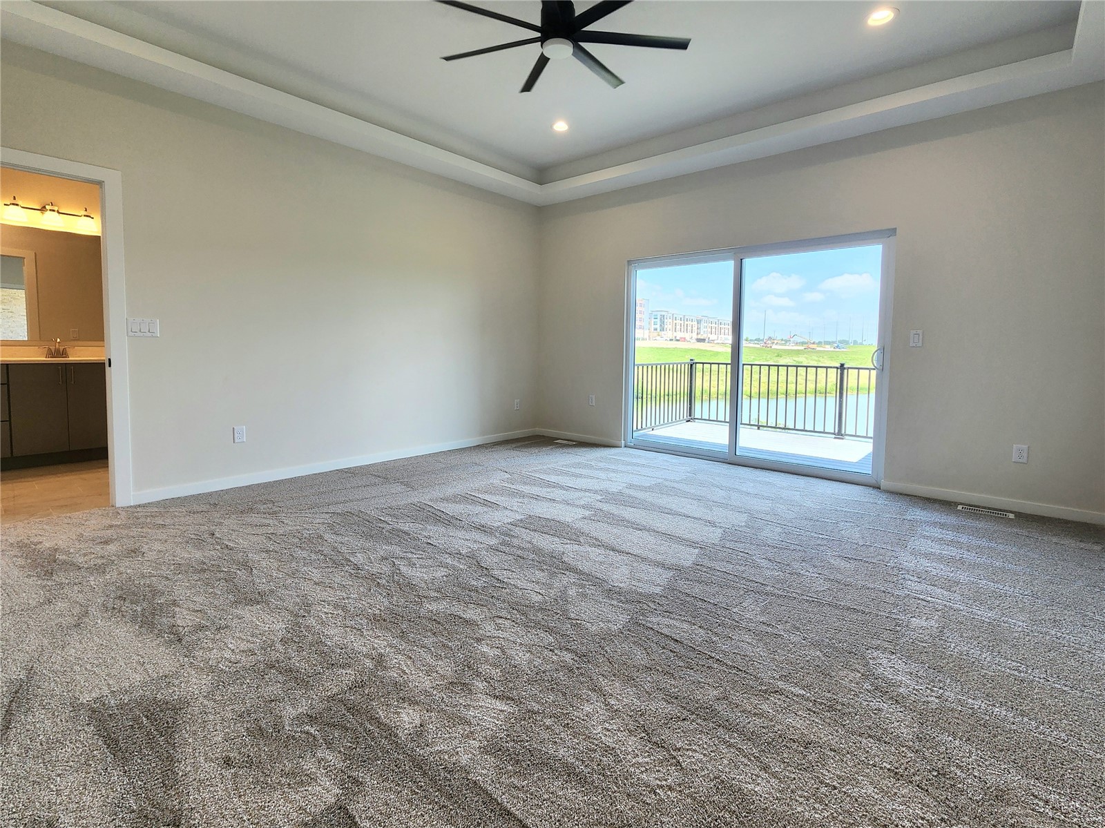 648 Rock Ridge Drive Tiffin IA 52340