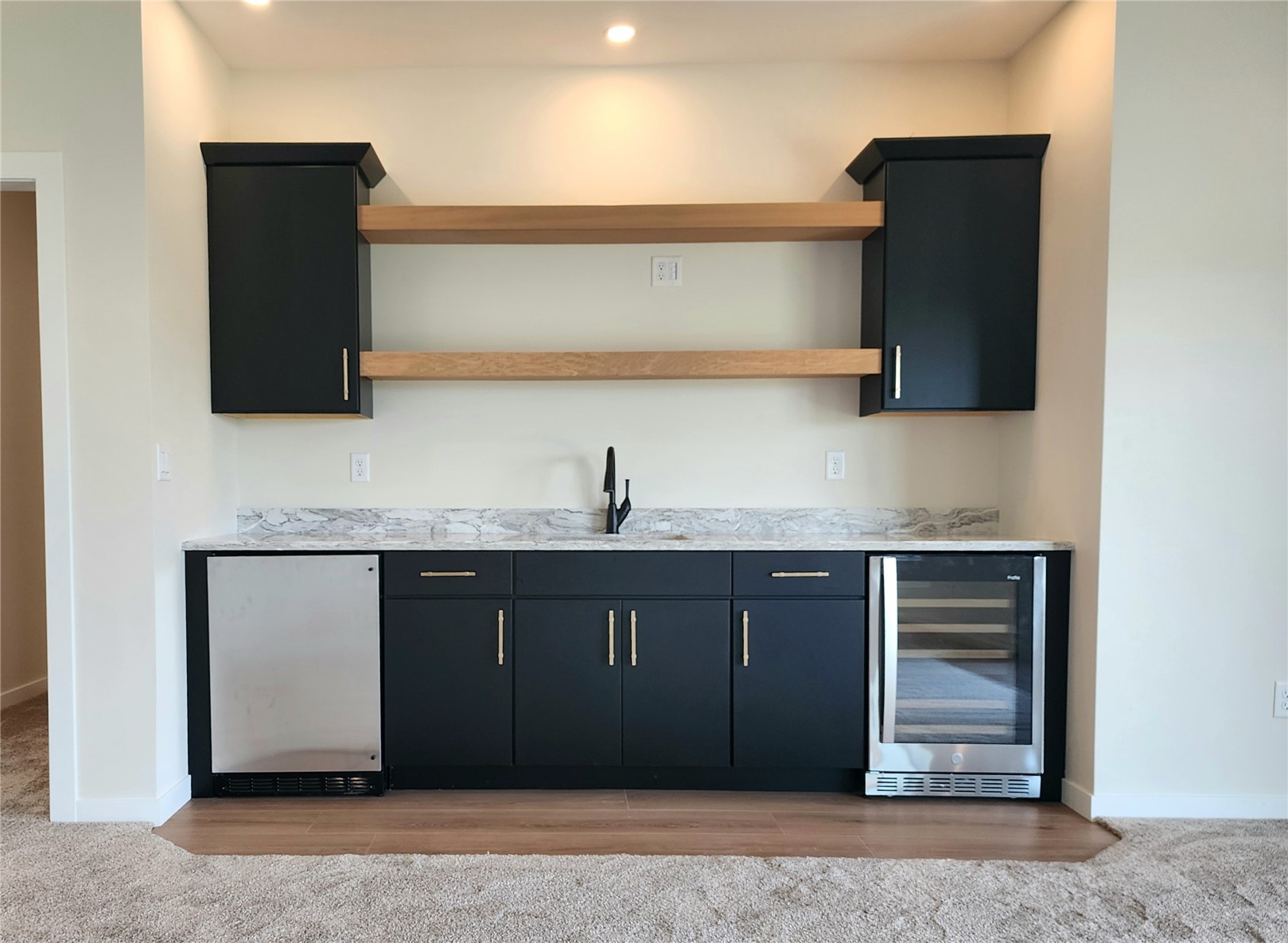 648 Rock Ridge Drive Tiffin IA 52340