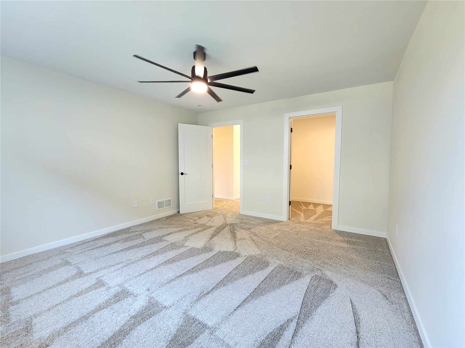 648 Rock Ridge Drive Tiffin IA 52340