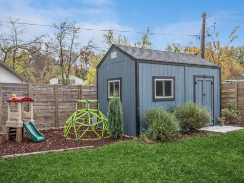 3316 Iowa Avenue SE Cedar Rapids IA 52403