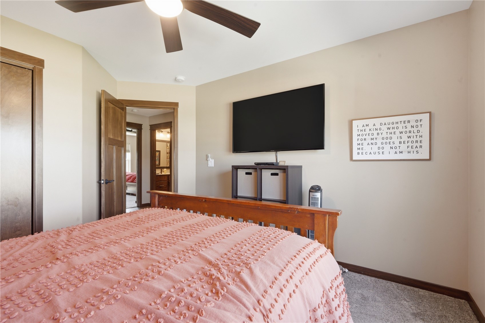 2787 Creekview Trail Palo IA 52324