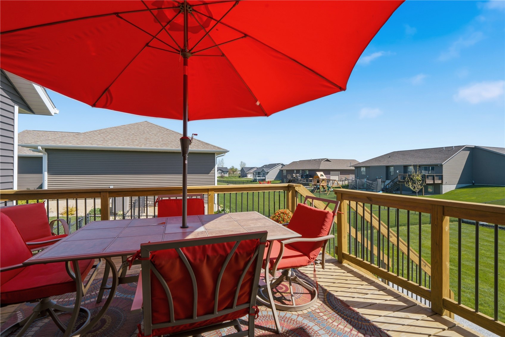 2787 Creekview Trail Palo IA 52324