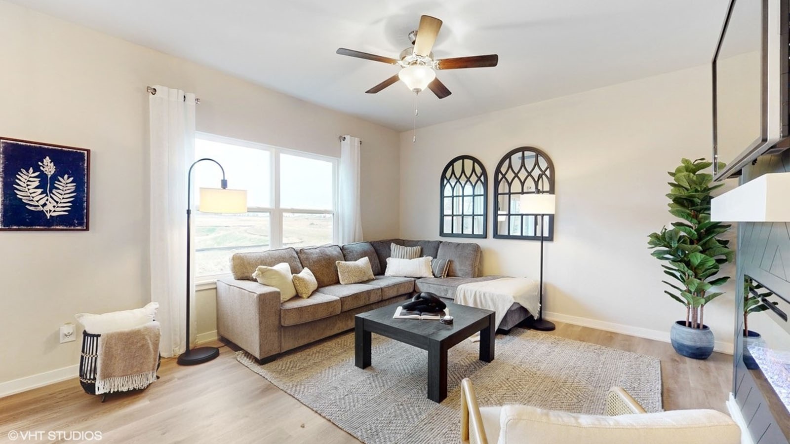 632 Ella Avenue Tiffin IA 52340