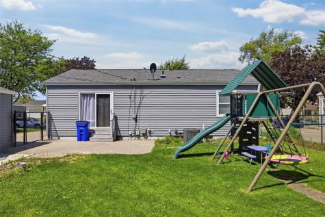 425 Elder Lane NW Cedar Rapids IA 52405