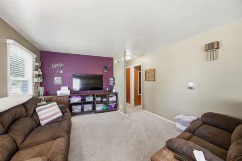 425 Elder Lane NW Cedar Rapids IA 52405