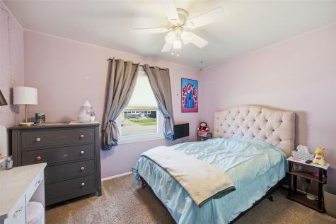 425 Elder Lane NW Cedar Rapids IA 52405