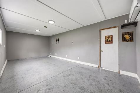 1217 Memorial Drive SE Cedar Rapids IA 52403
