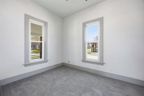 937 8th Street Marion IA 52302