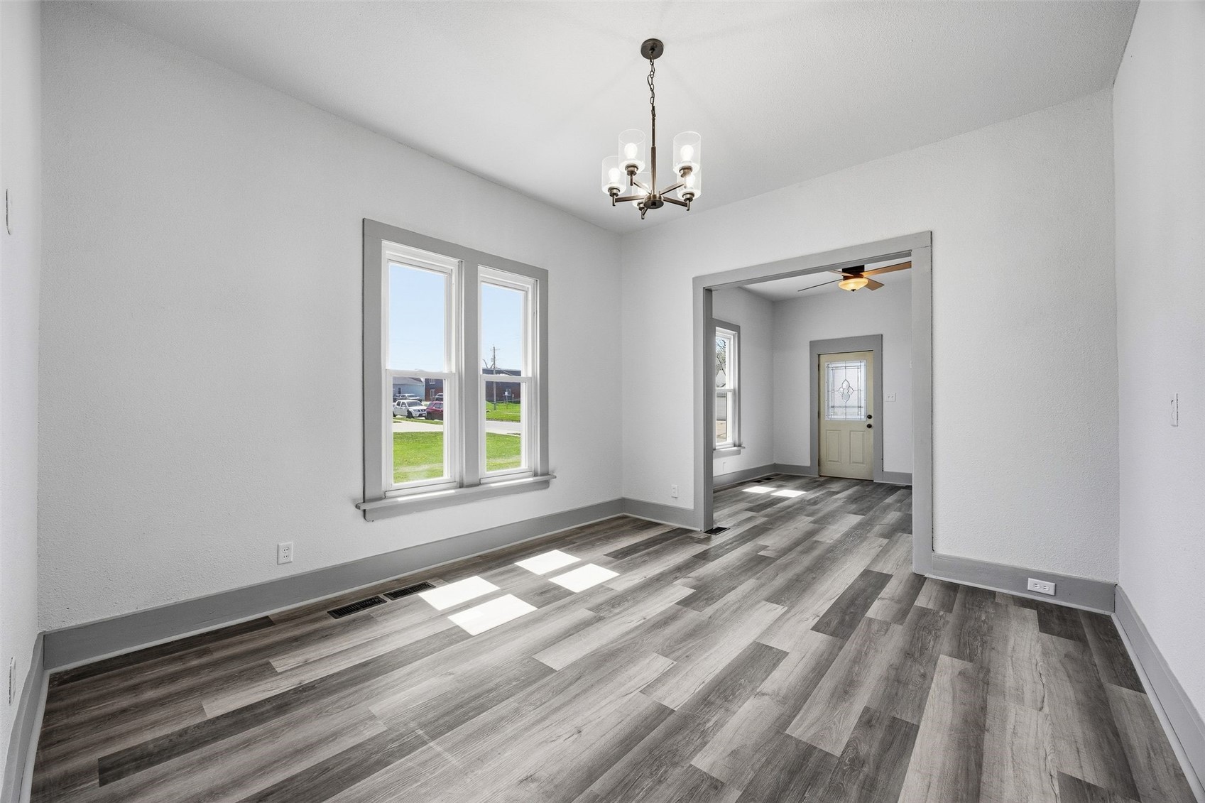 937 8th Street Marion IA 52302