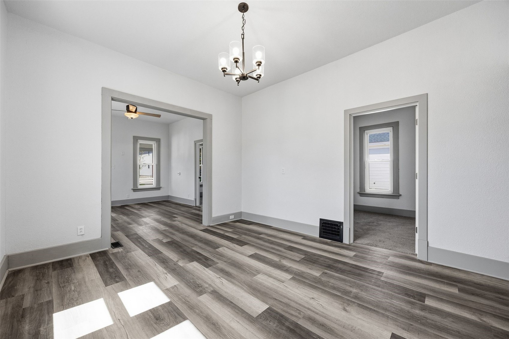 937 8th Street Marion IA 52302
