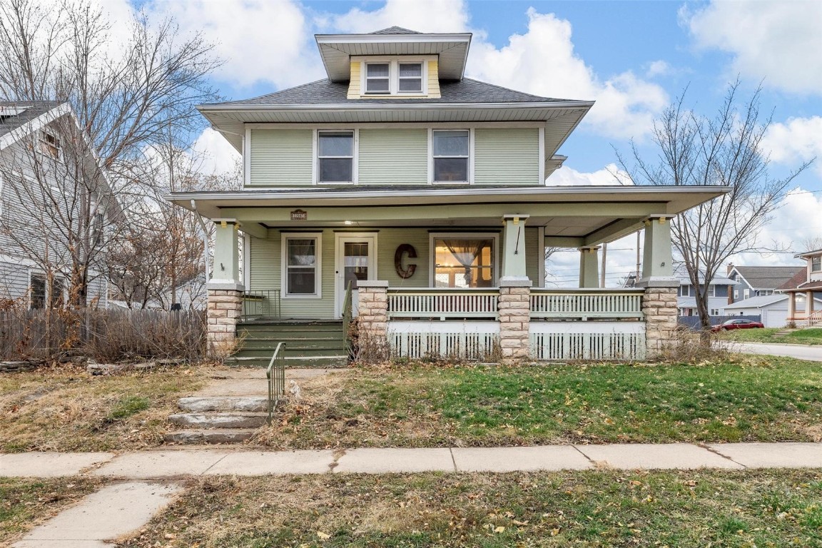 1840 4th Avenue SE Cedar Rapids IA 52403