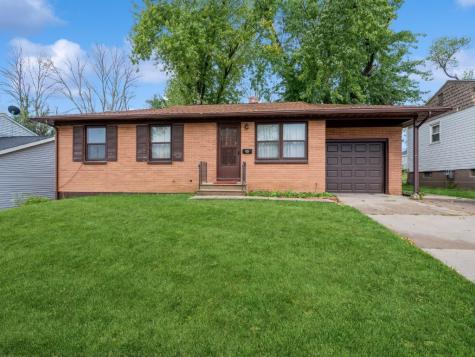 424 Owen Street NW Cedar Rapids IA 52405