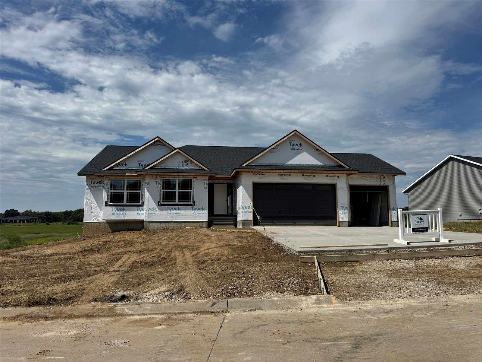 3656 Mclain Way Hiawatha IA 52233