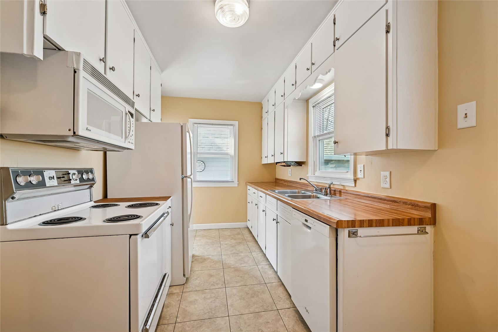 3008 Henderson Avenue SE Cedar Rapids IA 52403