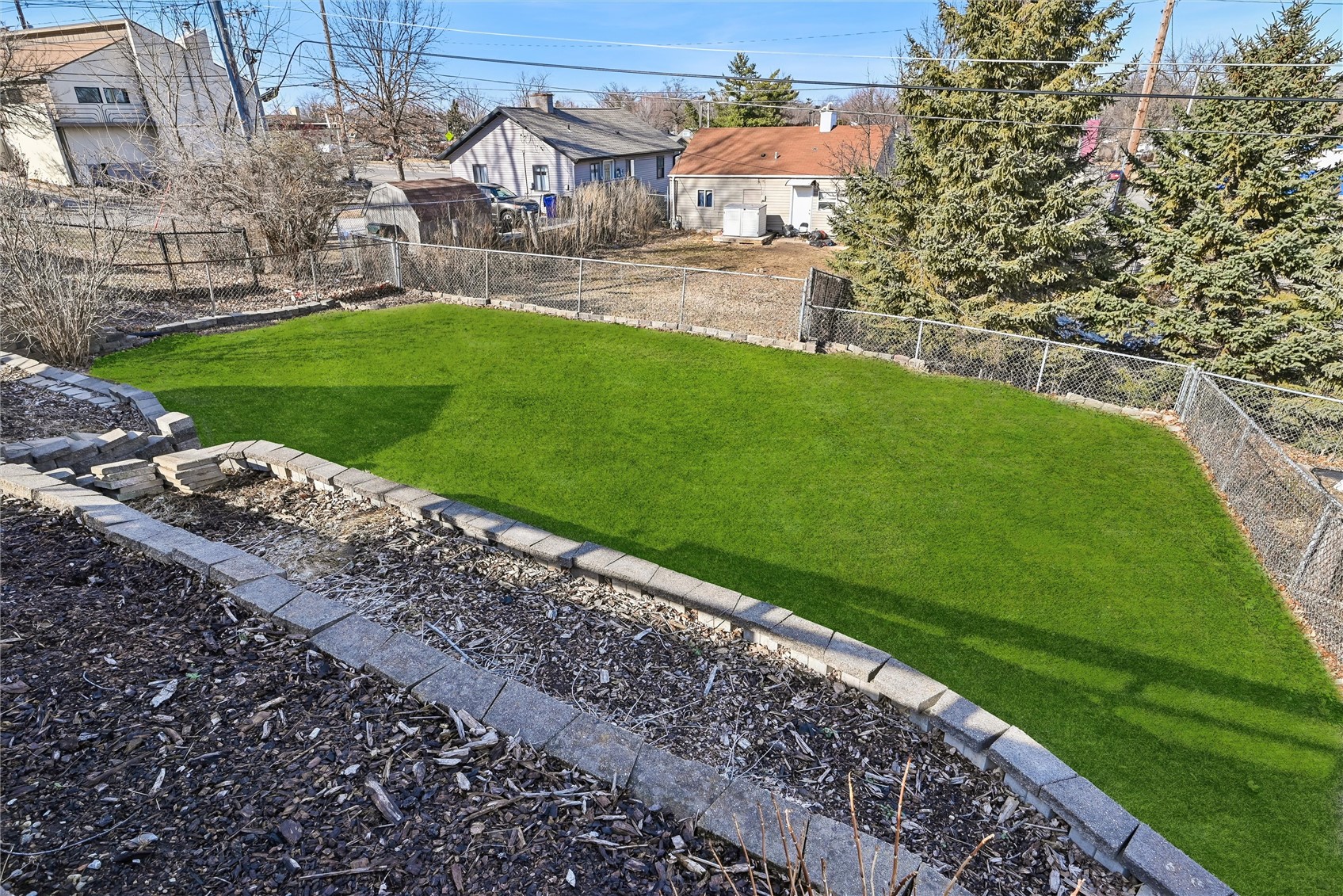 3008 Henderson Avenue SE Cedar Rapids IA 52403
