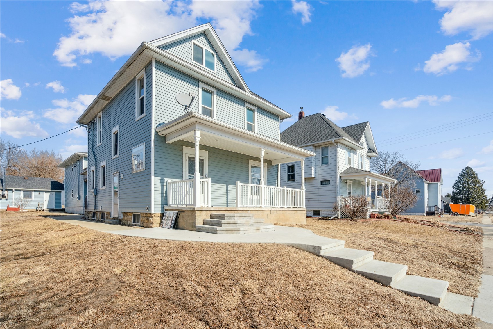 406 E South Street Mechanicsville IA 52306