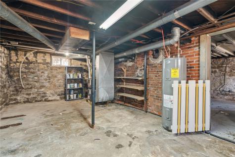 406 E South Street Mechanicsville IA 52306