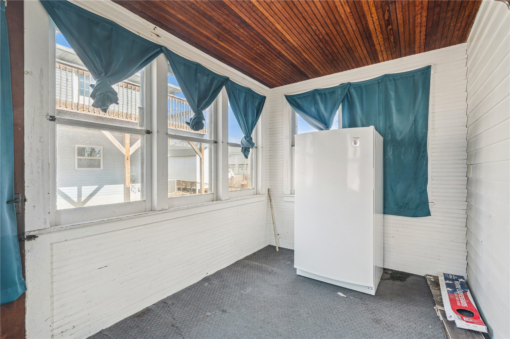 406 E South Street Mechanicsville IA 52306