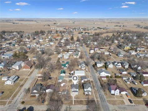 406 E South Street Mechanicsville IA 52306