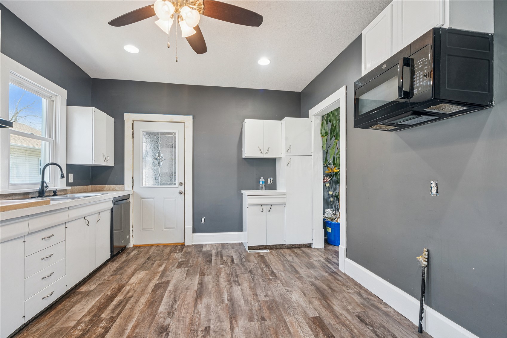 406 E South Street Mechanicsville IA 52306