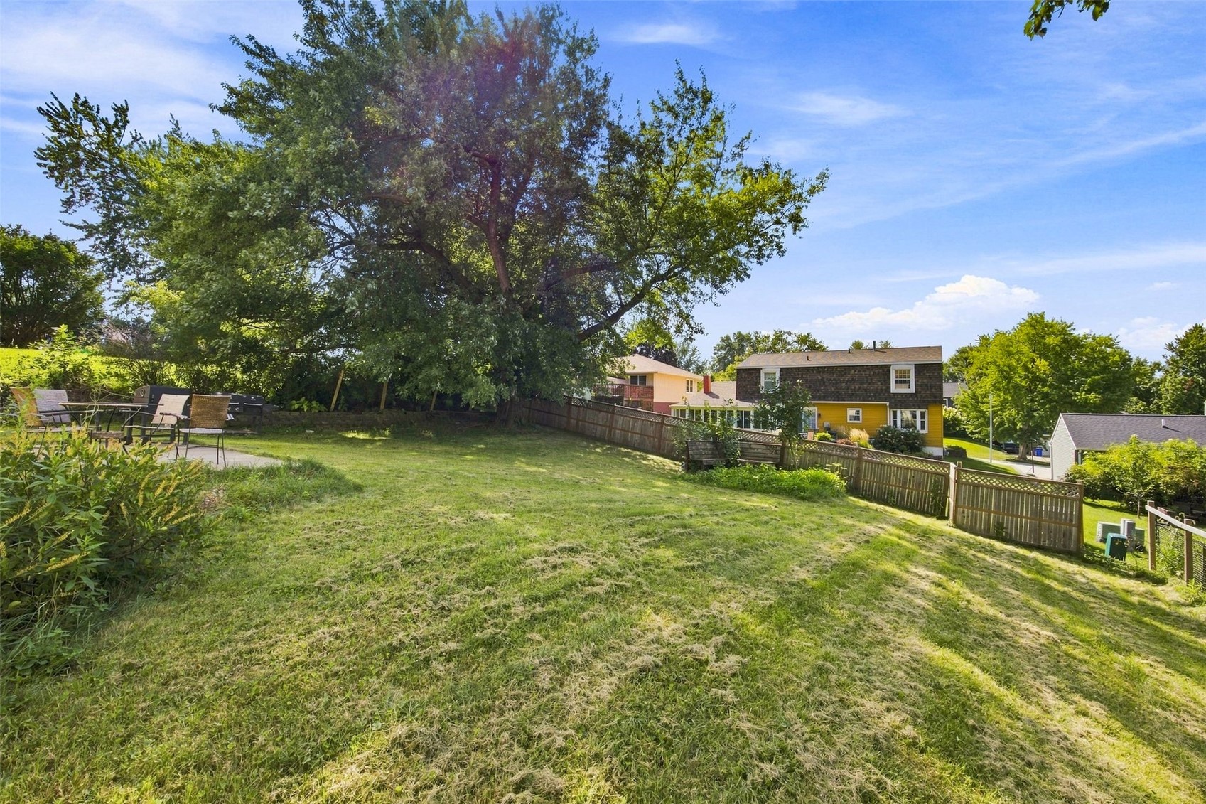 6921 Larkwood Drive NE Cedar Rapids IA 52402